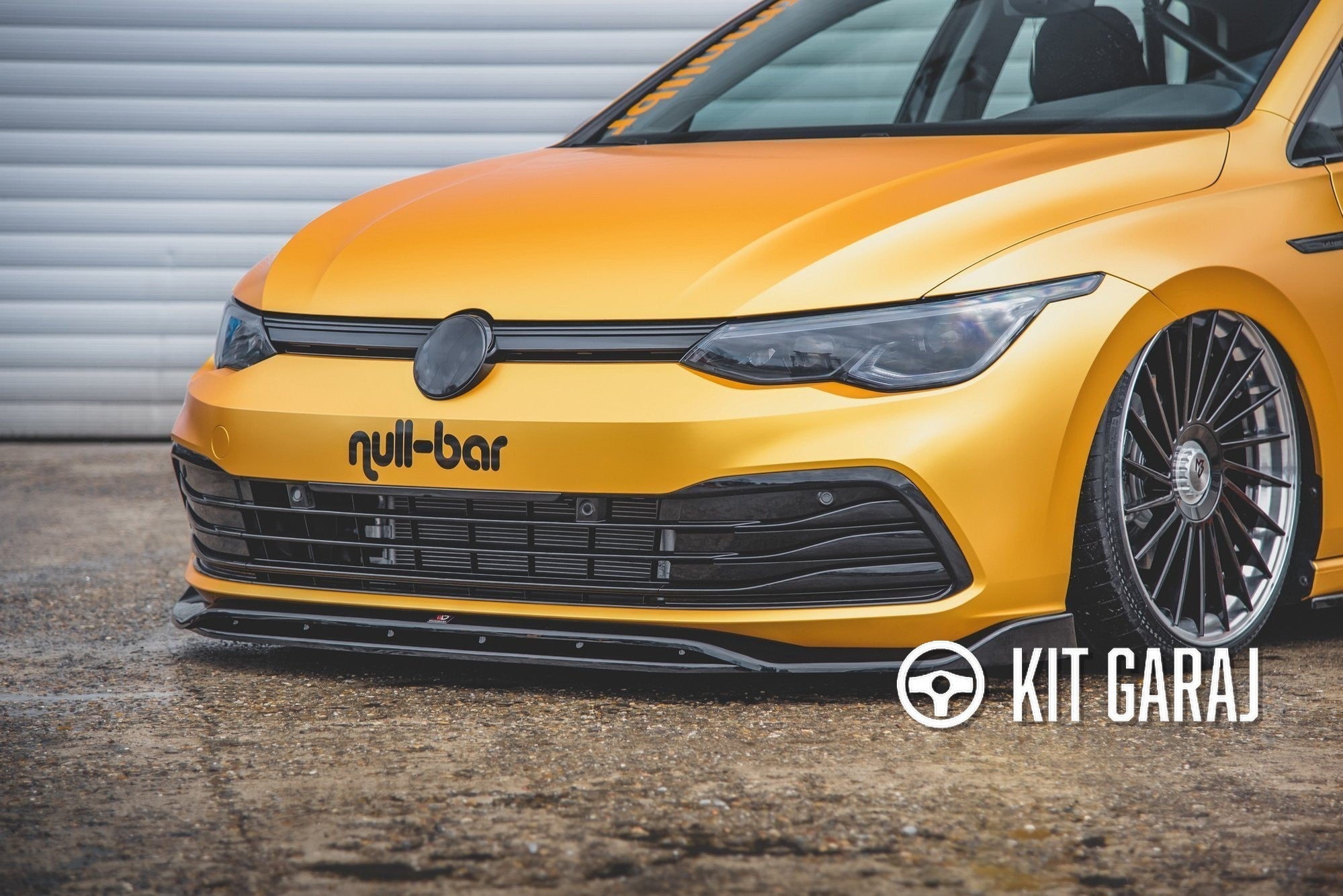 Volkswagen Golf 2021-2022 Ön Lip (Plastik) Boyasız