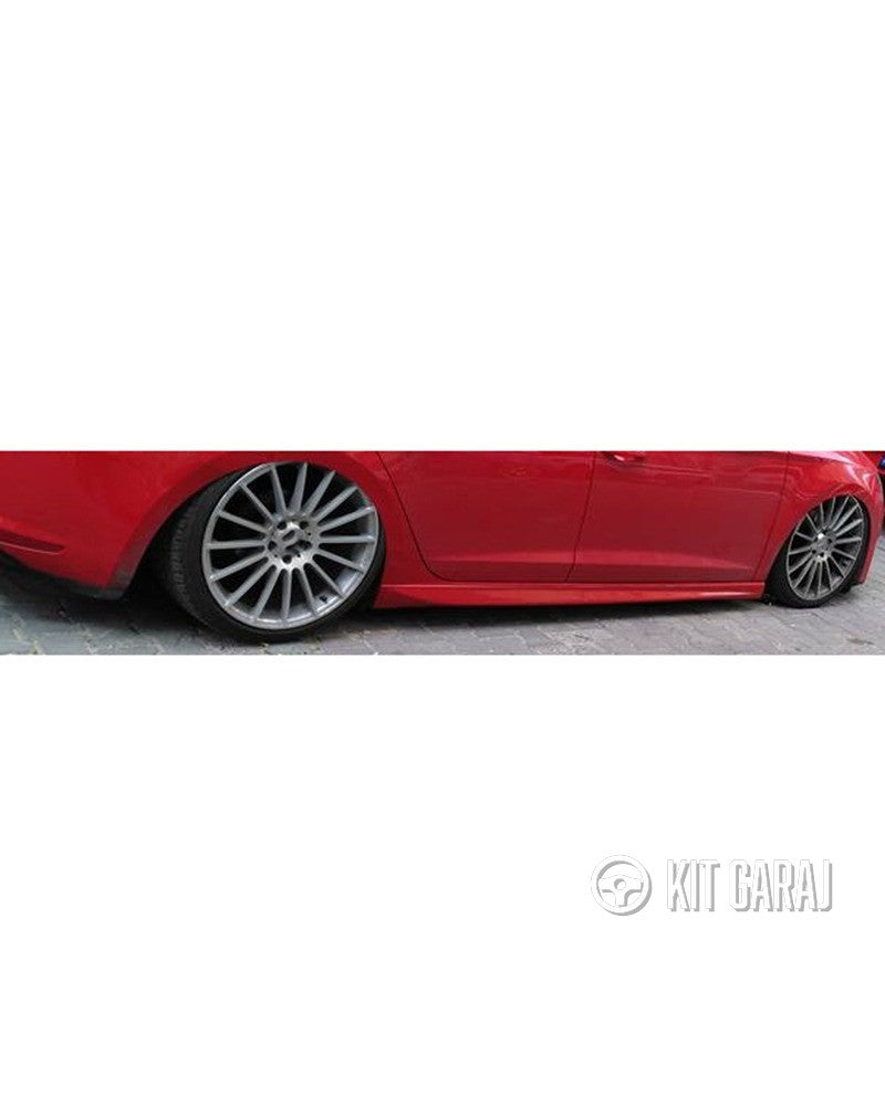 Skoda Superb Yan Marşpiyel (Çift) (Plastik)