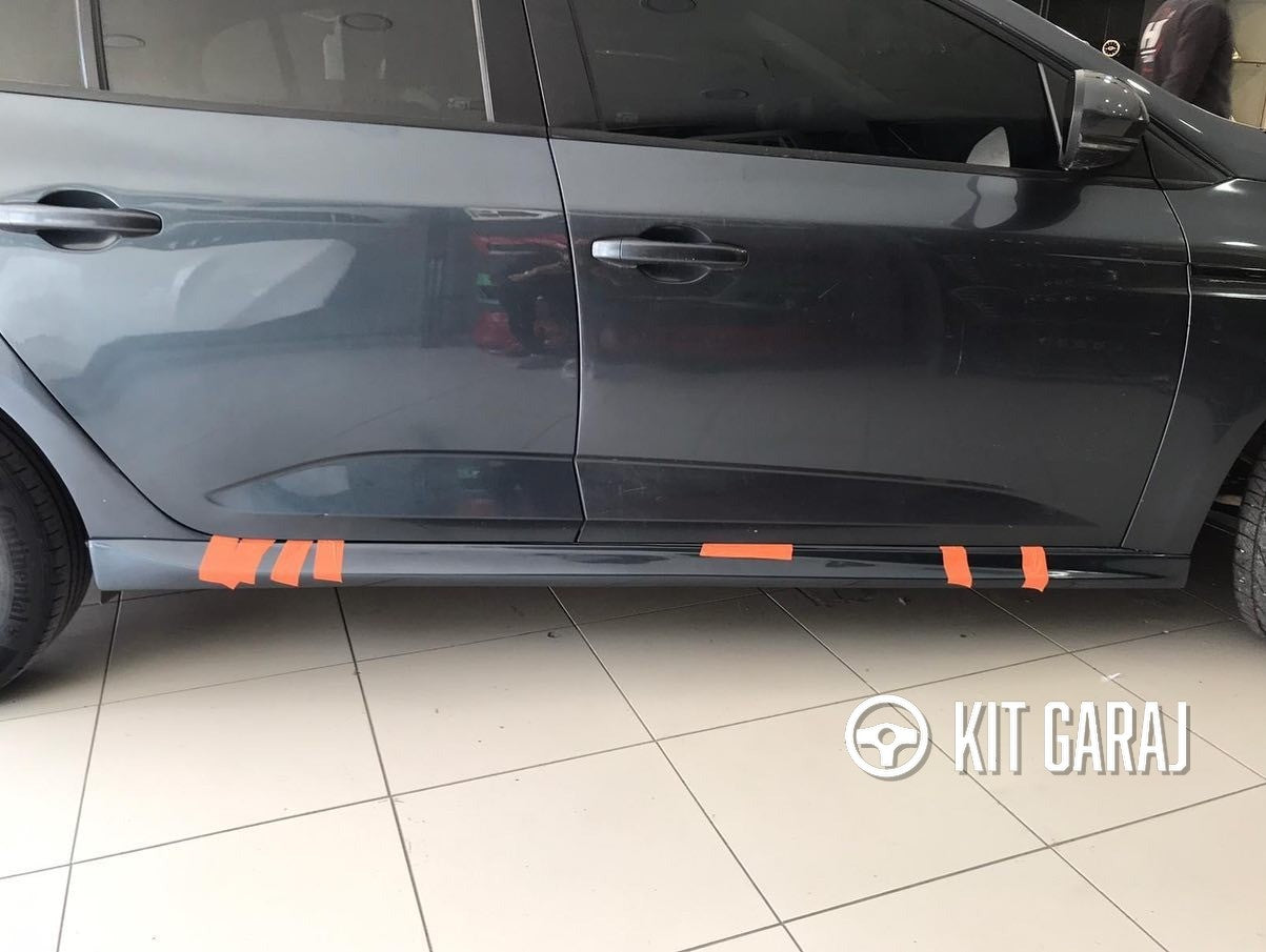 Renault Megane 4 Yan Marşbiyel Hb (Çift) (Plastik)