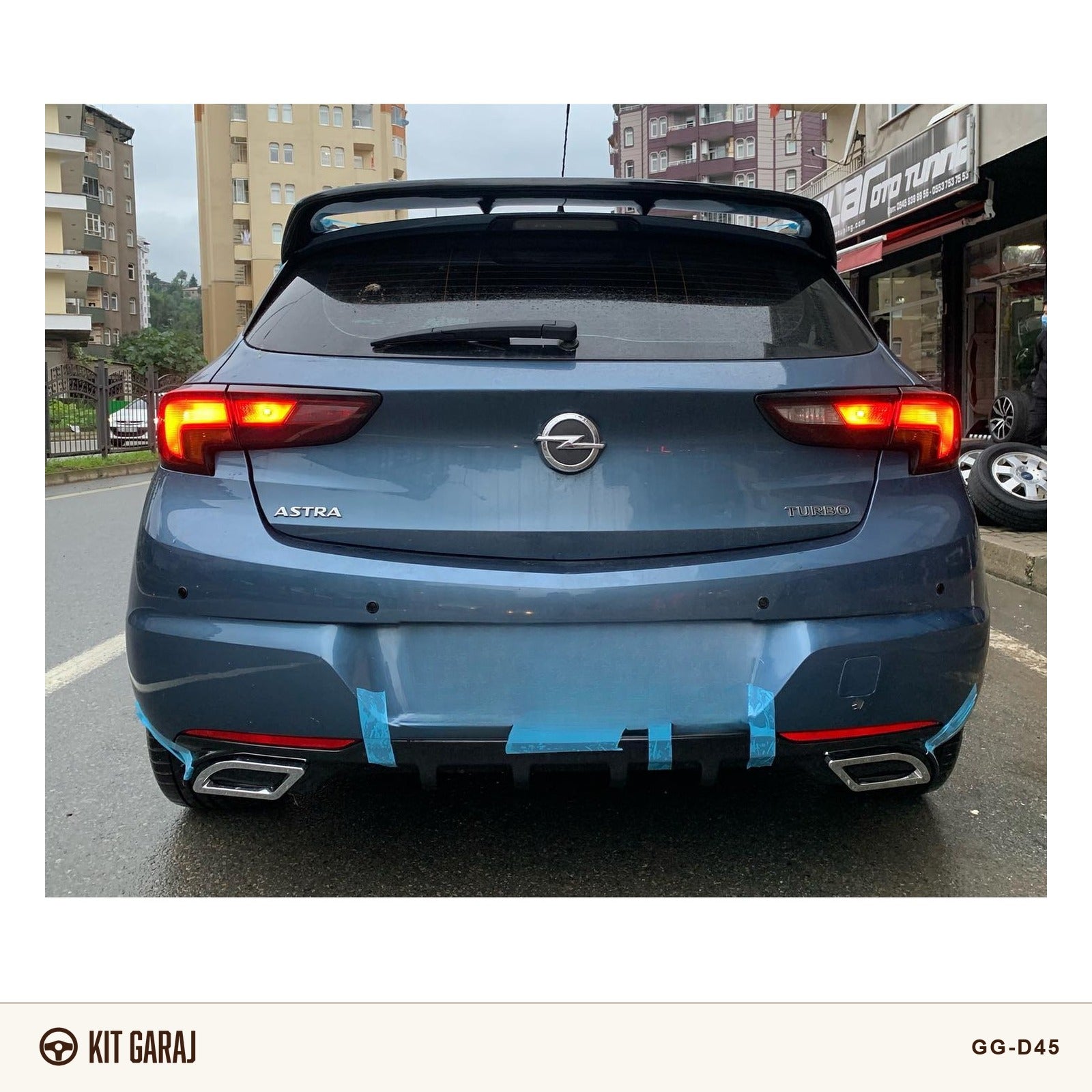 Opel Astra K 2015-2021 Egzoz Görünümlü Piano Black Difüzör (Plastik) Boyalı