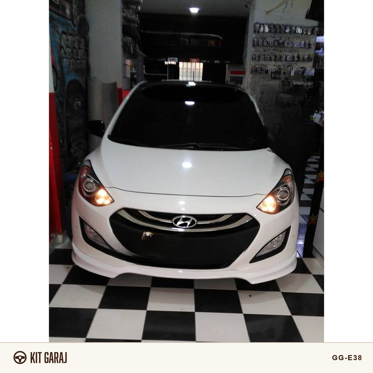 Hyundai i30 Ön Ek (Plastik) Boyasız