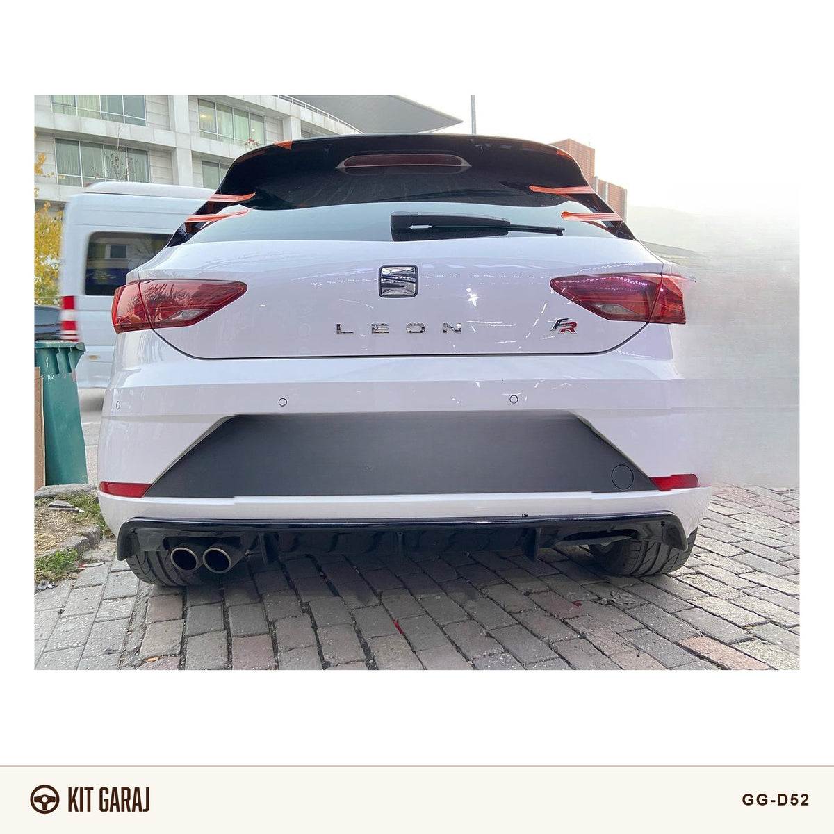 Seat Leon Mk3 2017-2020 FR Piano Black Difüzör (Plastik) Boyalı