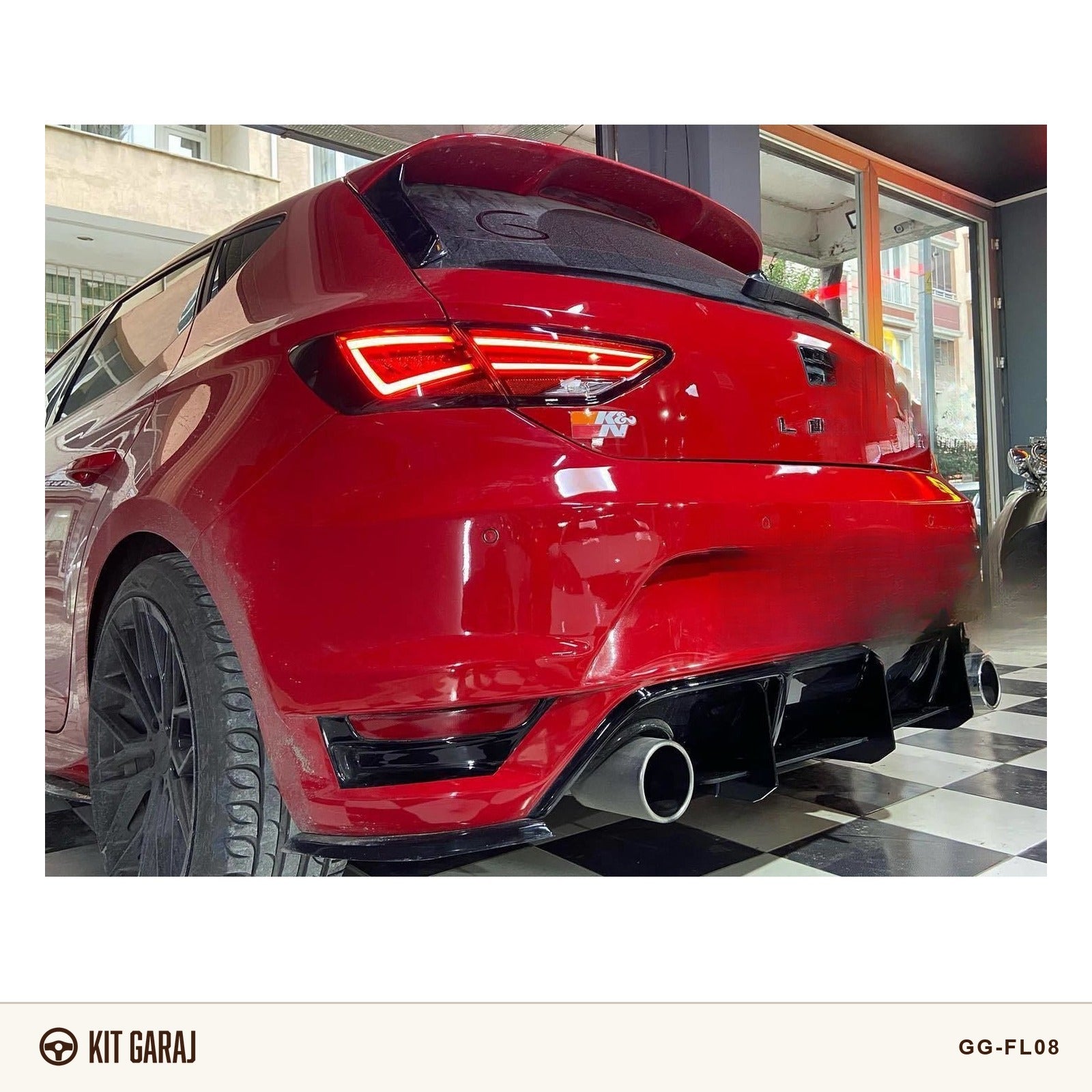 Seat Leon Mk3 2012-2020 Aero Parlak Siyah Flap (Plastik) Boyalı