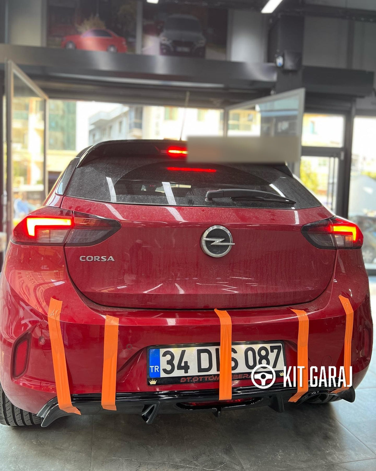 Opel Corsa F Difüzör Parlak Siyah (Plastik) Uyumlu