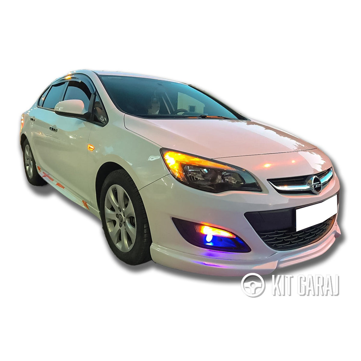 Opel Astra J 2012-2020 Boyasız Plastik Custom Ön Ek Makyajlı Kasaya Uyumlu