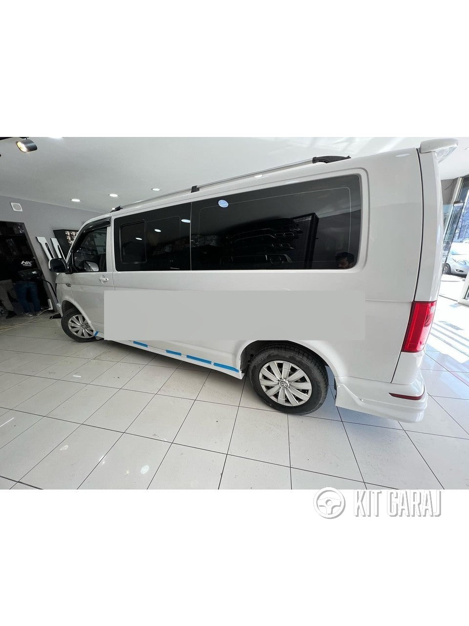 Volkswagen Transporter Uzun Şase Marşpiyel (Çift) (Plastik)