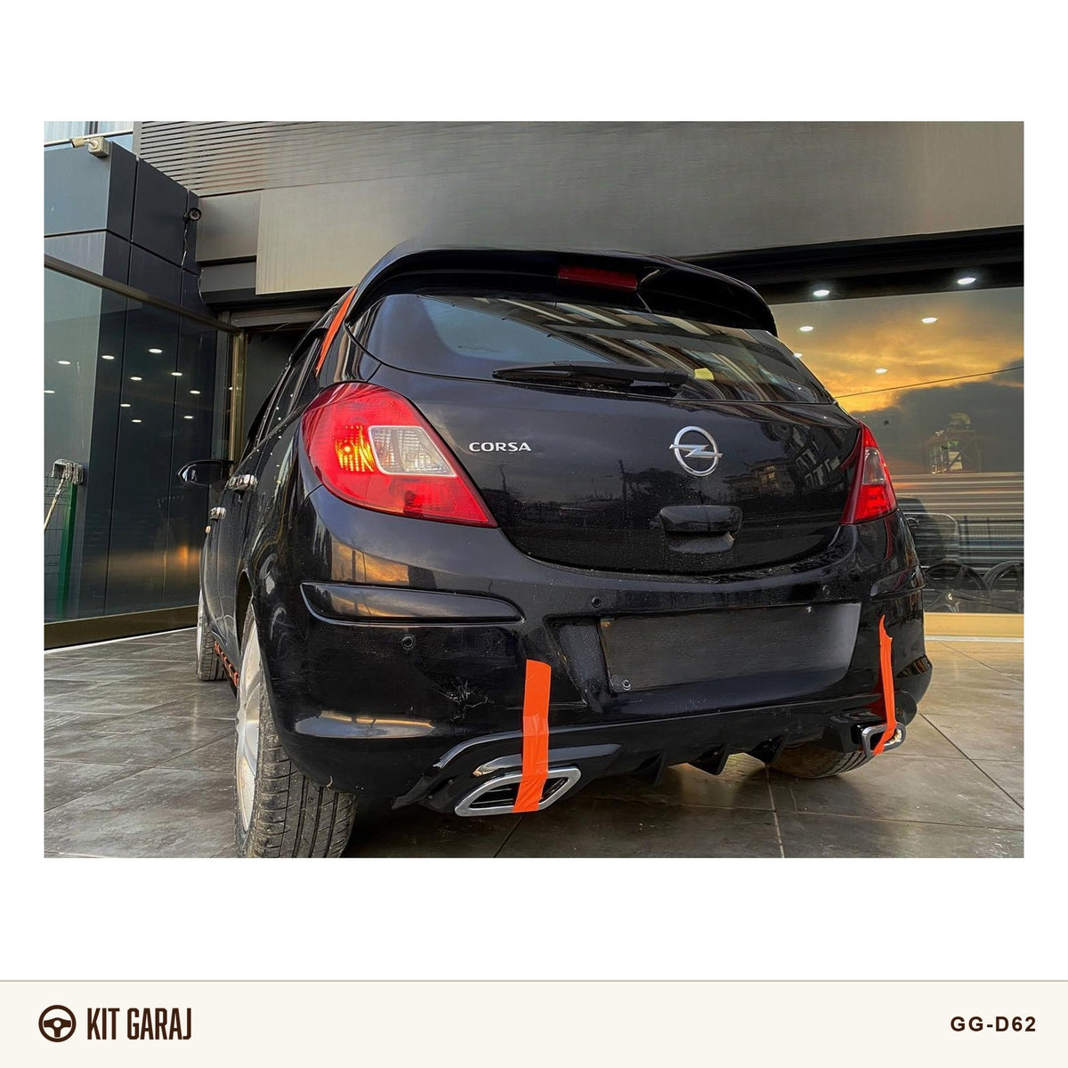 Opel Corsa 2006-2014 Egzoz Görünümlü Parlak Siyah Difüzör (Plastik) Boyalı