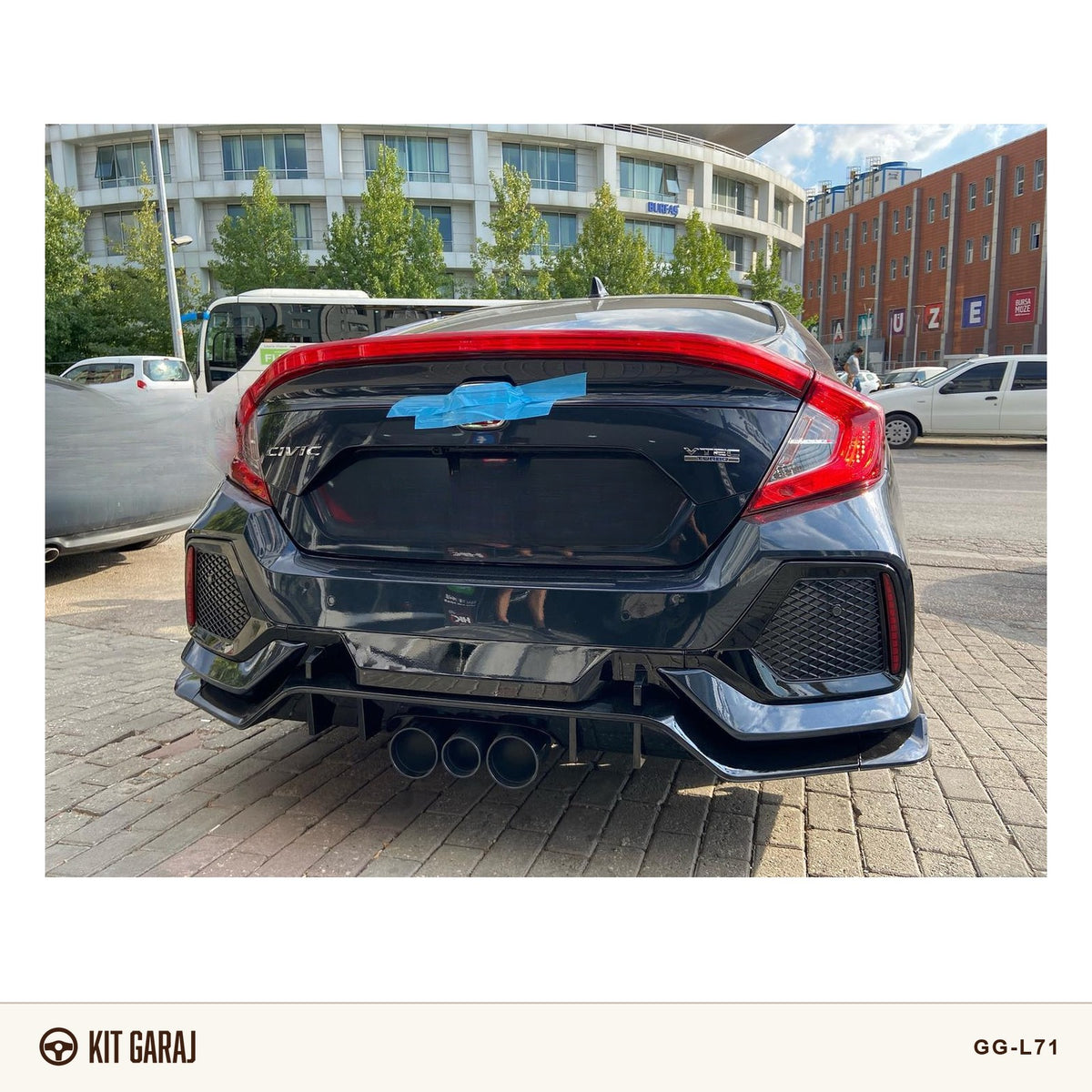 Honda Civic FC5 2016-2021 Piano Black Flap (Plastik) Boyalı