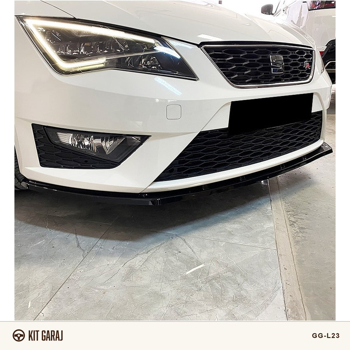 Seat Leon 2012 Mk3 FR Parlak Siyah Ön Lip (Plastik) Boyalı