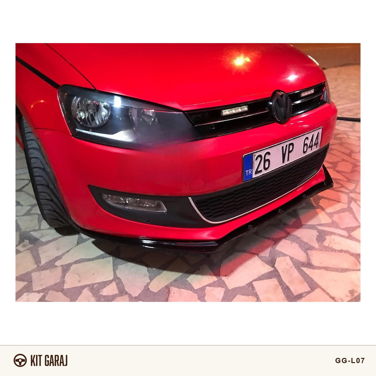 Volkswagen Polo Piano Black Ön Lip (Plastik) Boyalı