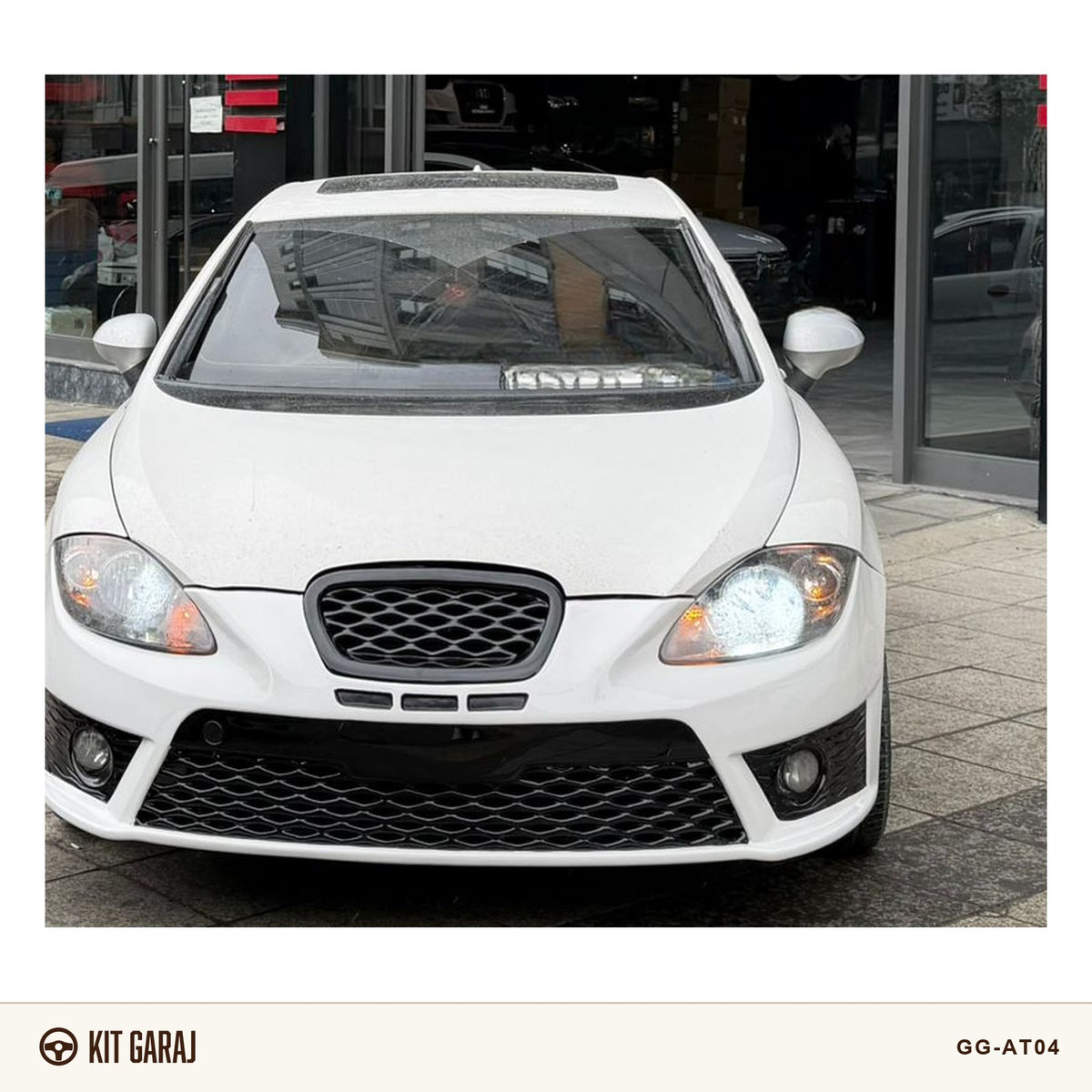Seat Leon Mk2.5 2009-2012 FR Ön Tampon (Plastik) Boyasız