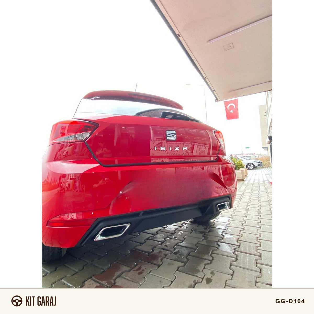 Seat Ibiza 2018+ Piano Black Difüzör (Plastik) Boyalı