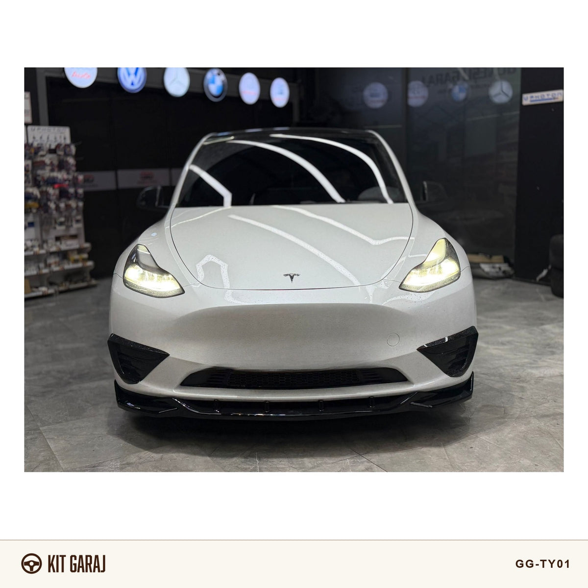 Tesla Model Y Parlak Siyah Ön Lip (Plastik) Boyalı