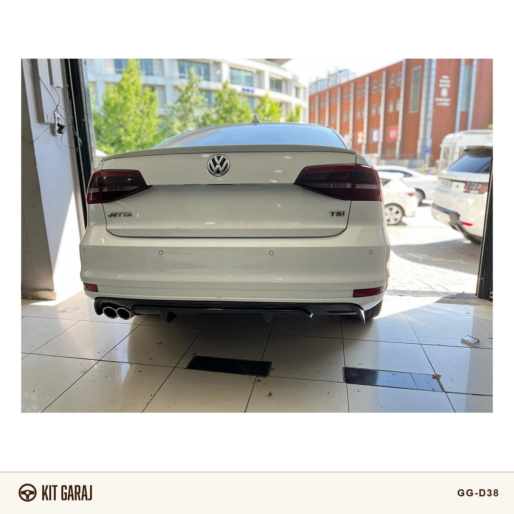 Volkswagen Jetta Makyajlı 2014 Piano Black Ön Ek (Plastik) Boyalı