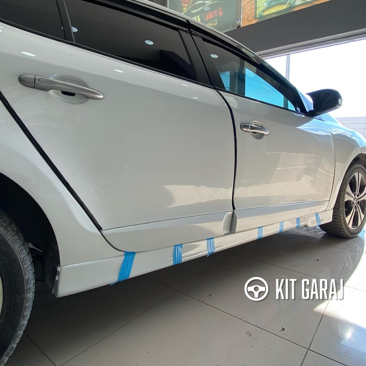 Renault Megane 3 Uyumlu Marşpiyel Plastik