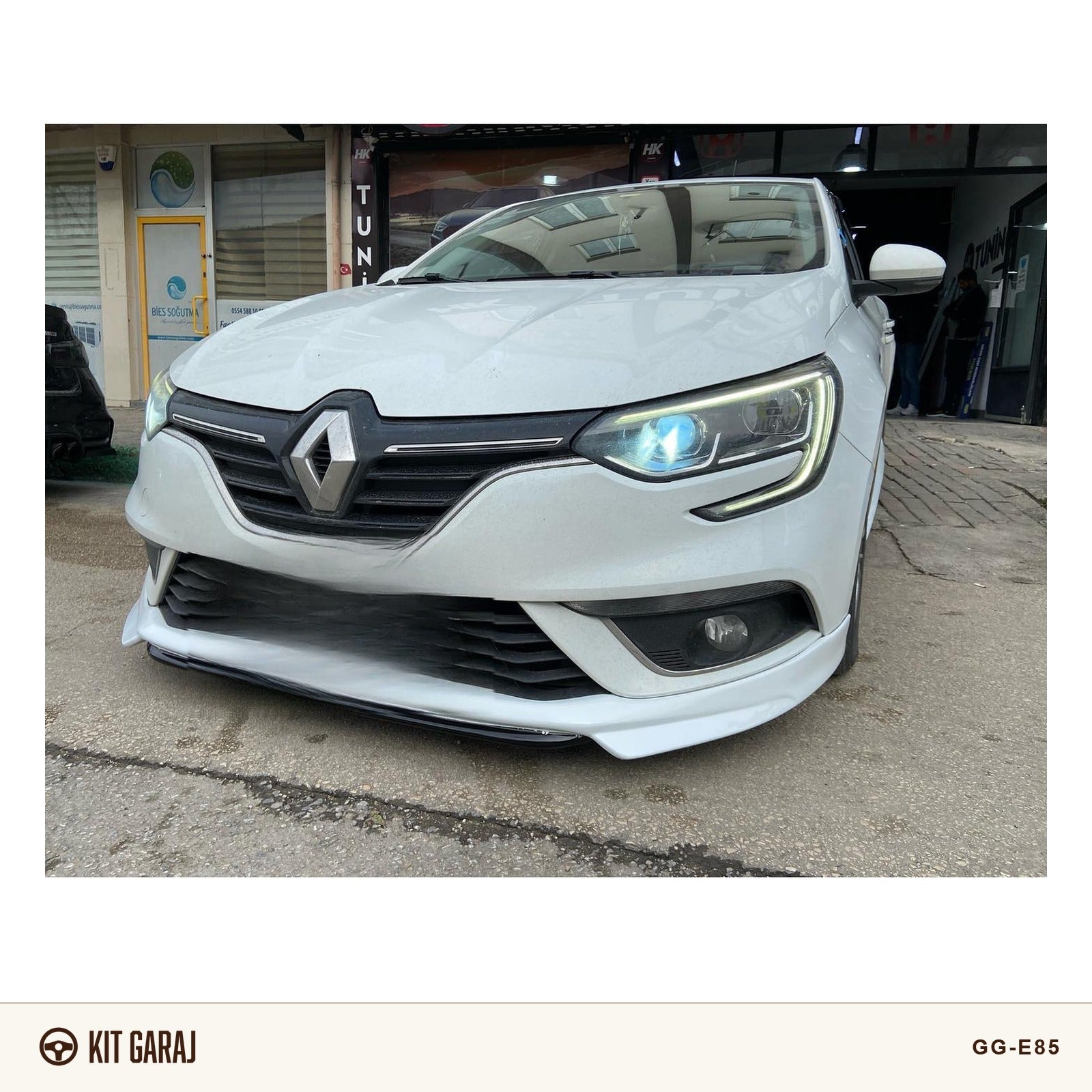 Renault Megane Ön Ek (Plastik) Boyasız