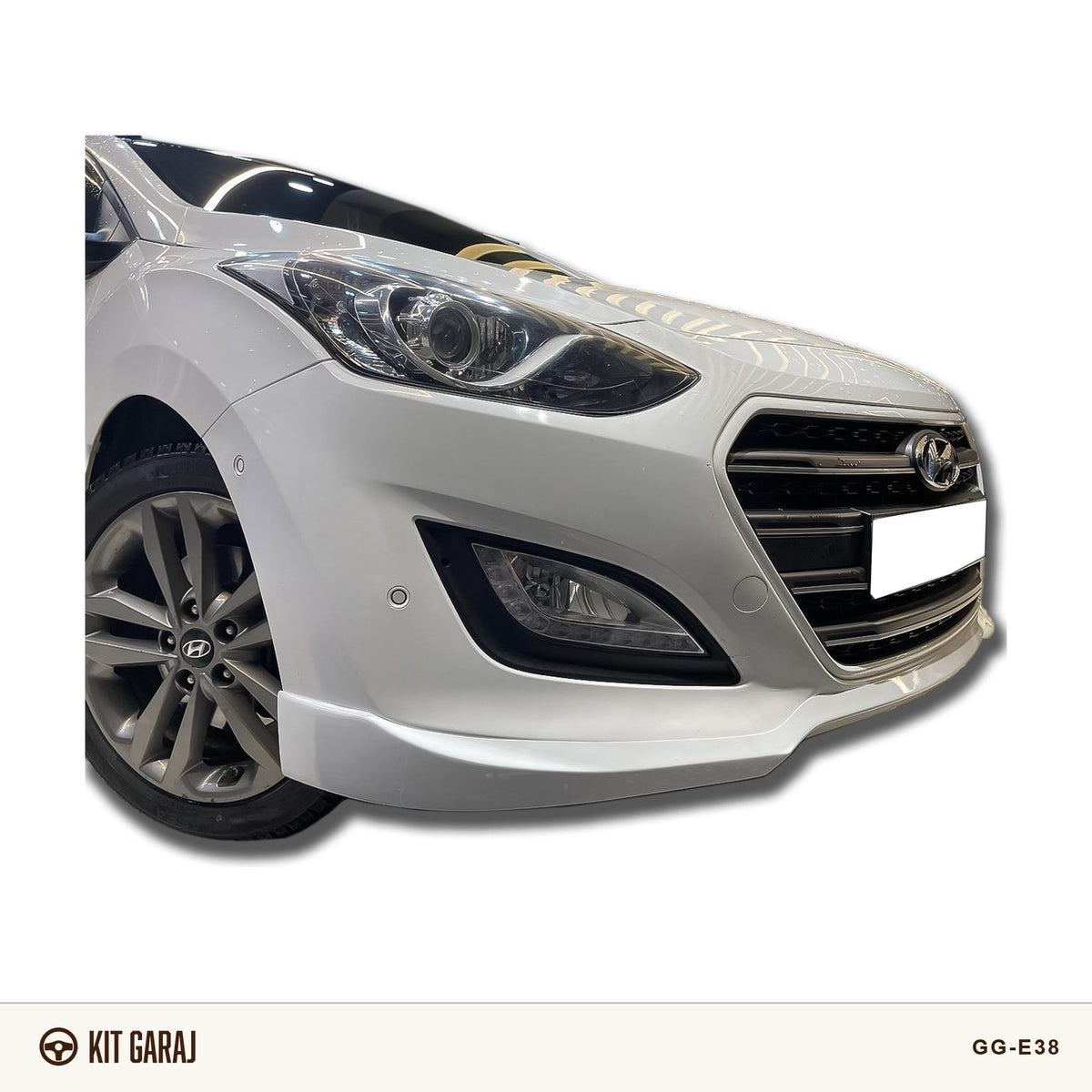 Hyundai i30 Ön Ek (Plastik) Boyasız