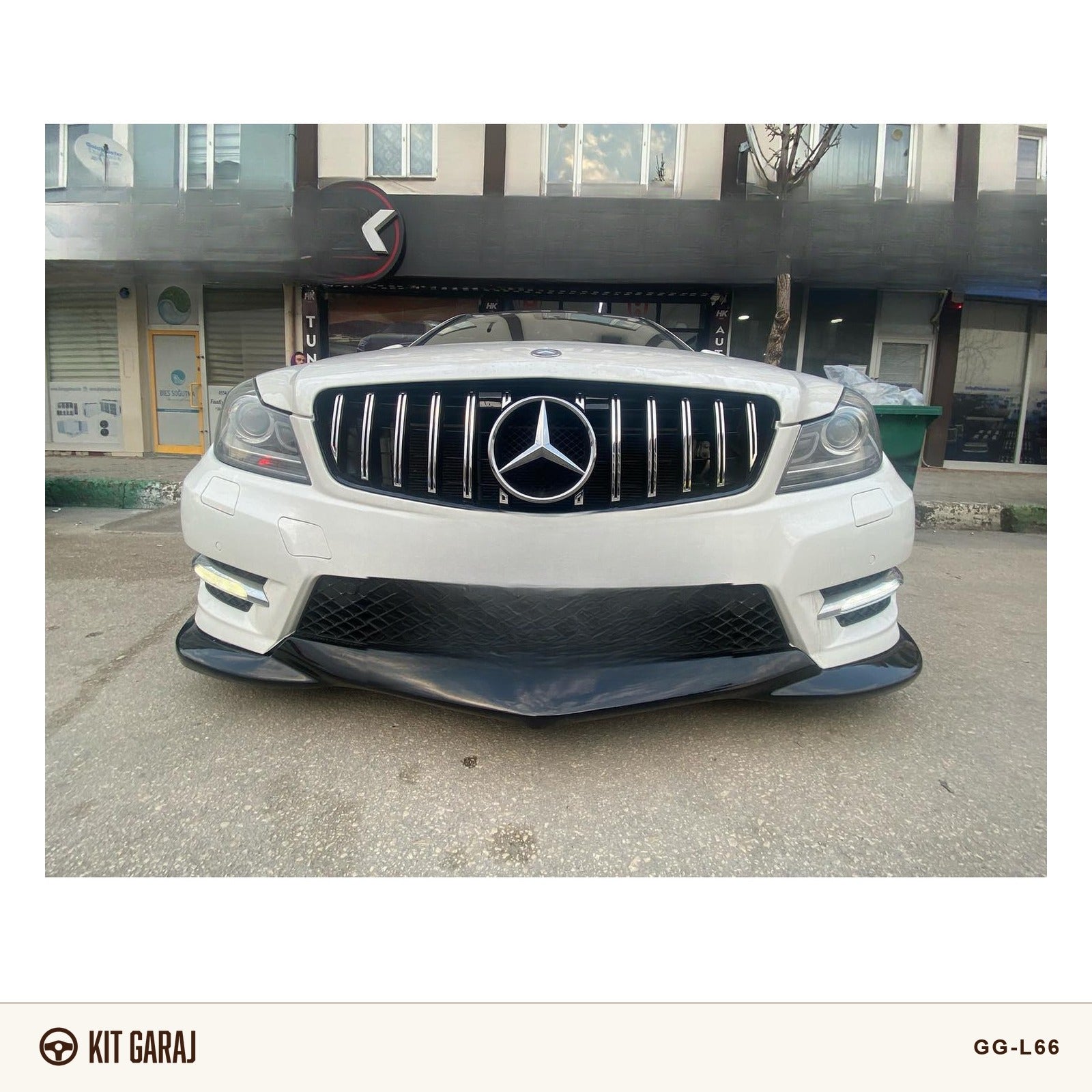 Mercedes-Benz W204 C180 Makyajlı Piano Black Ön Ek (Plastik) Boyalı