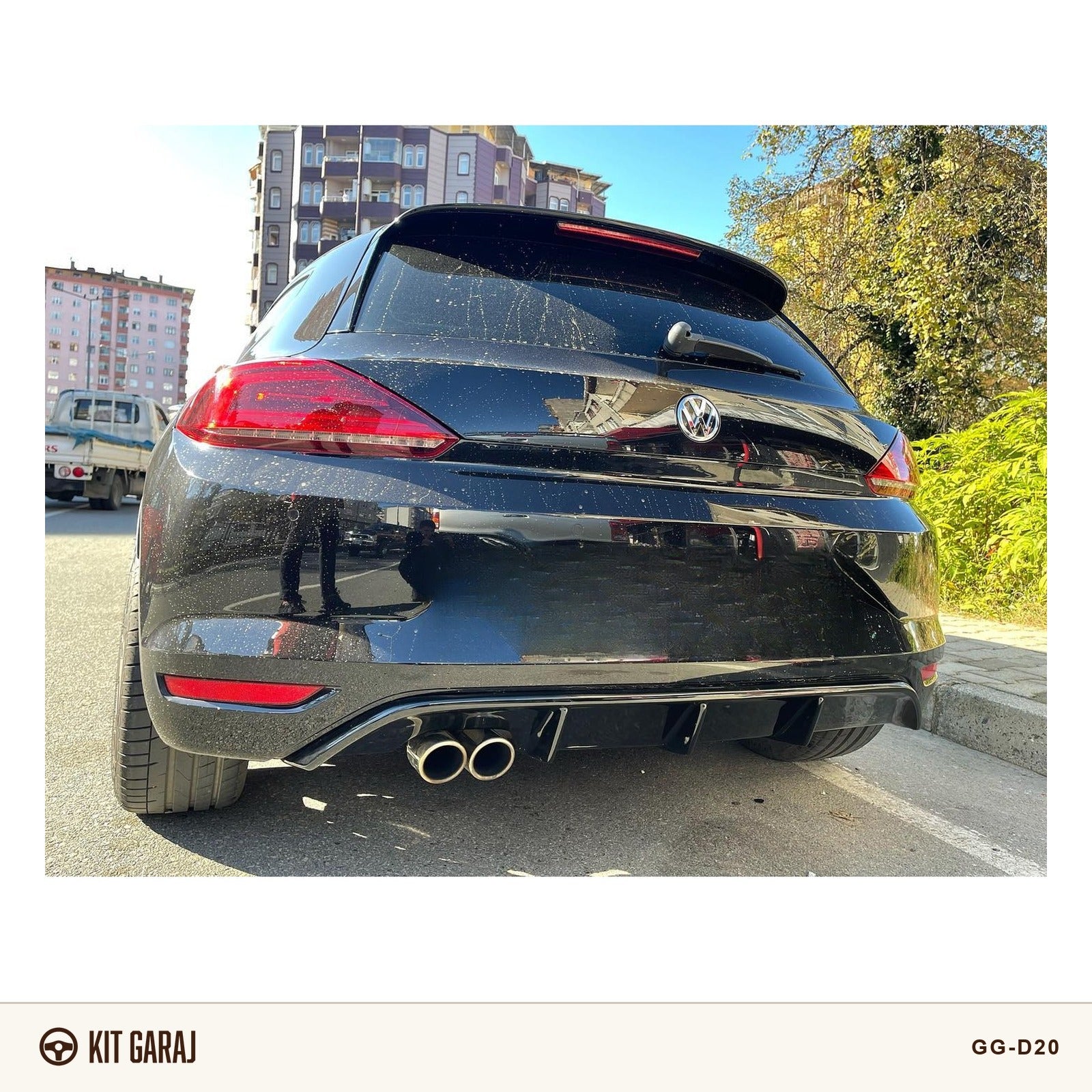 Volkswagen Scirocco Makyajlı Piano Black Difüzör (Plastik) Boyalı