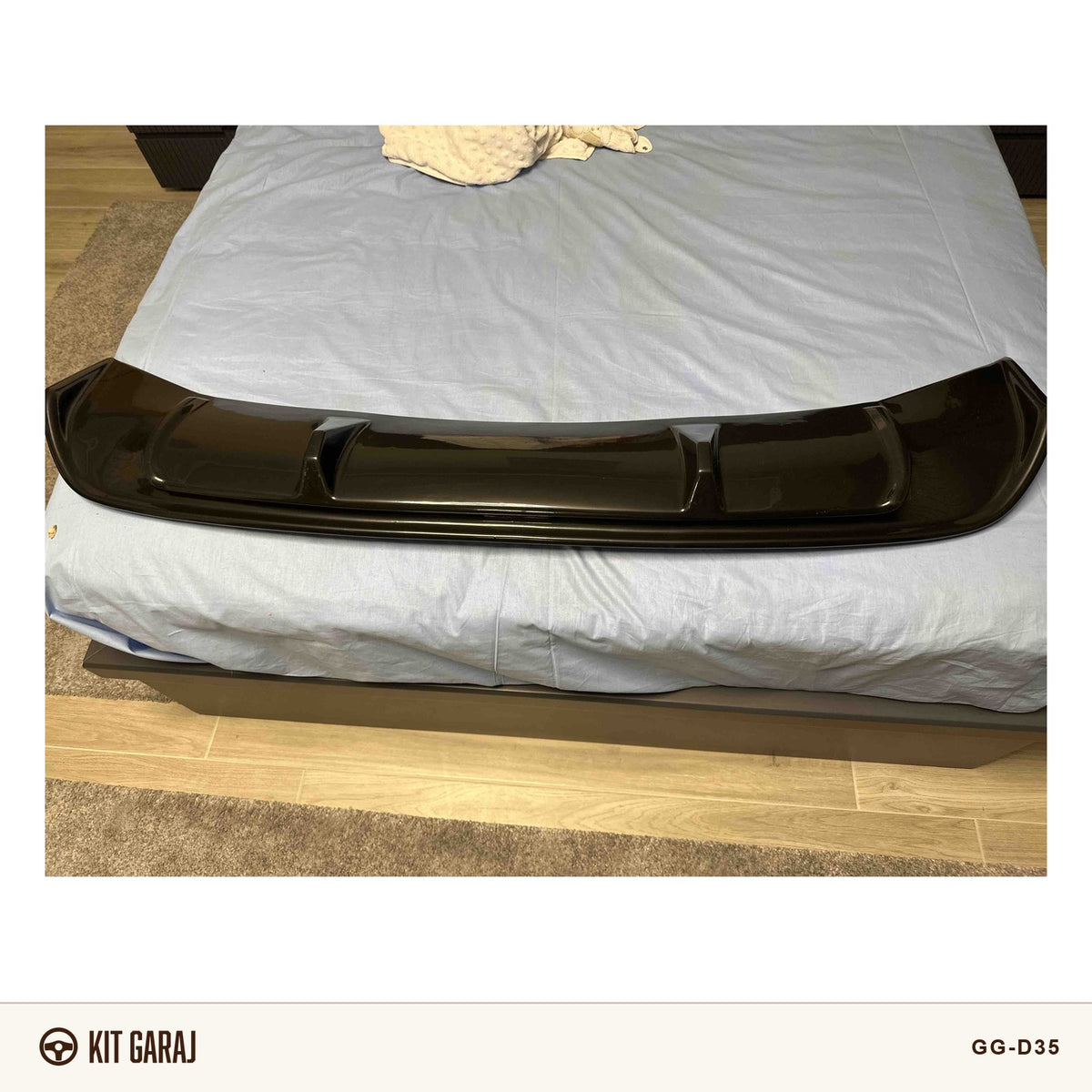 Volkswagen Jetta Makyajsız 2009-2014 Piano Black Difüzör (Plastik) Boyalı