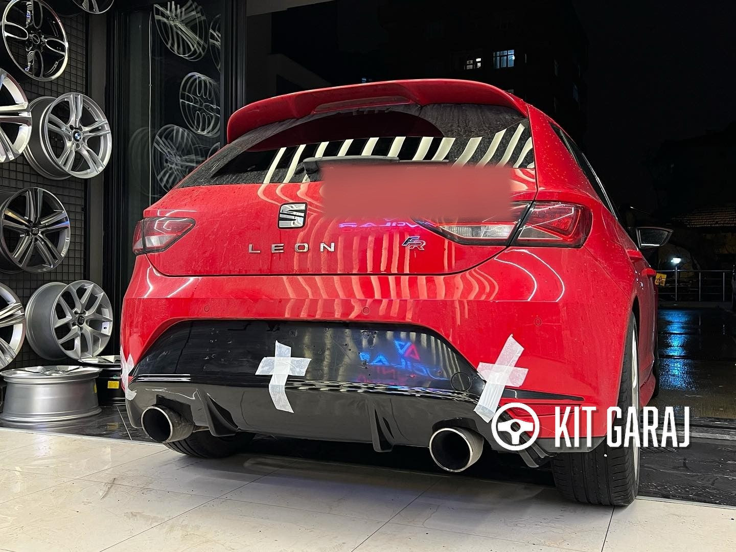 Seat Leon Mk3 Style Düz Difüzör (Plastik)