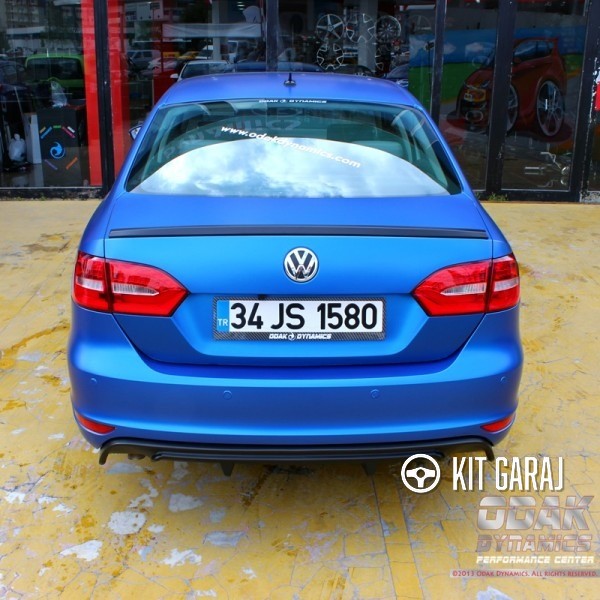 Volkswagen Jetta Makyajsız 2009-2014 Makyajsiz R Difüzör (Plastik)