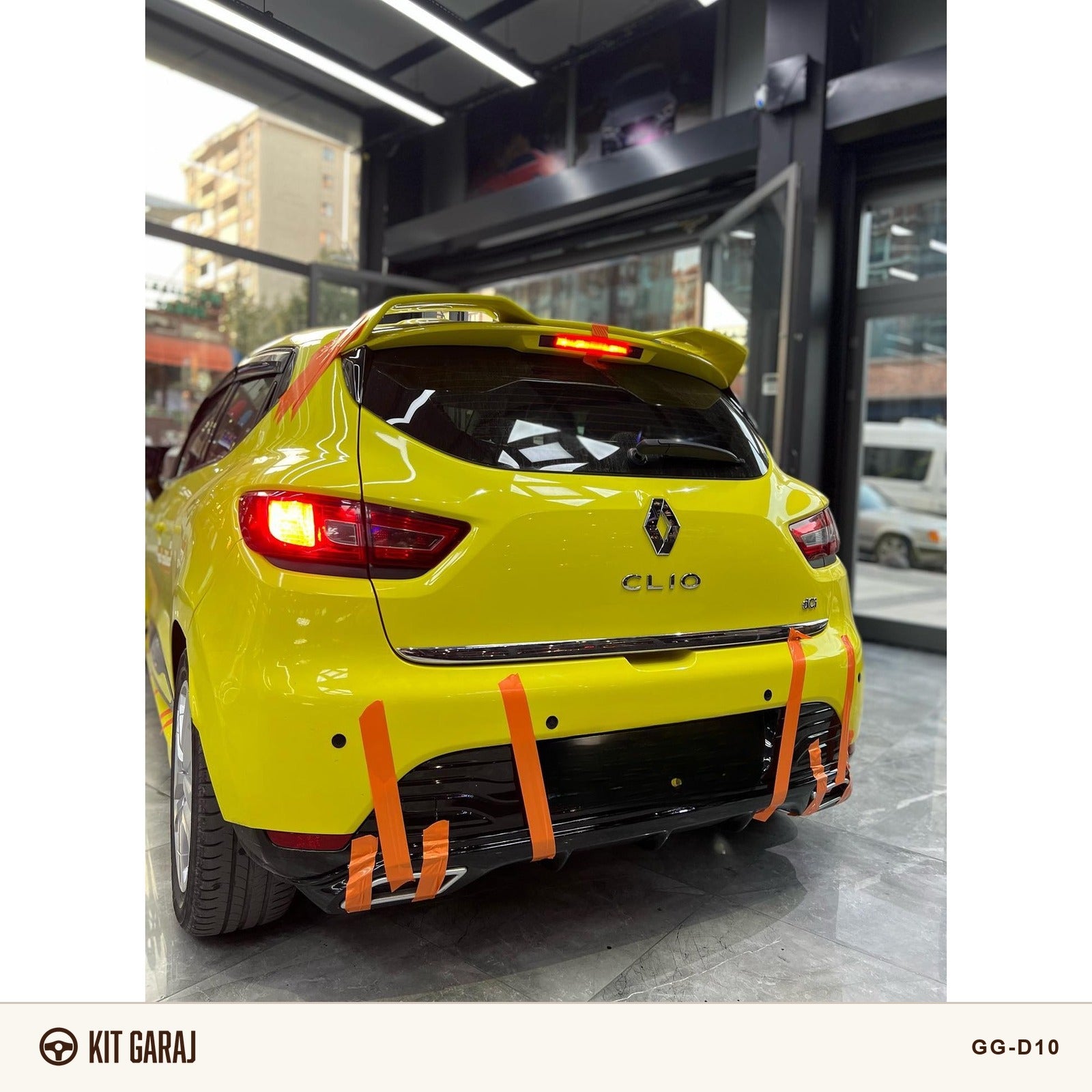 Renault Clio 4 Egzoz Görünümlü Piano Black Difüzör (Plastik) Boyalı