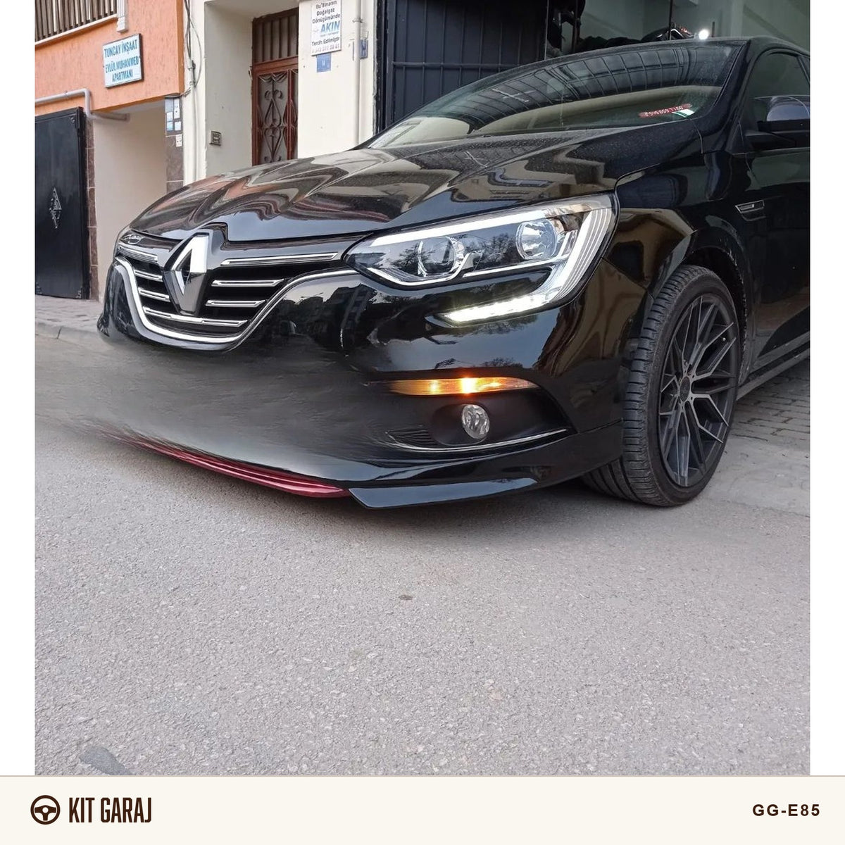Renault Megane Ön Ek (Plastik) Boyasız