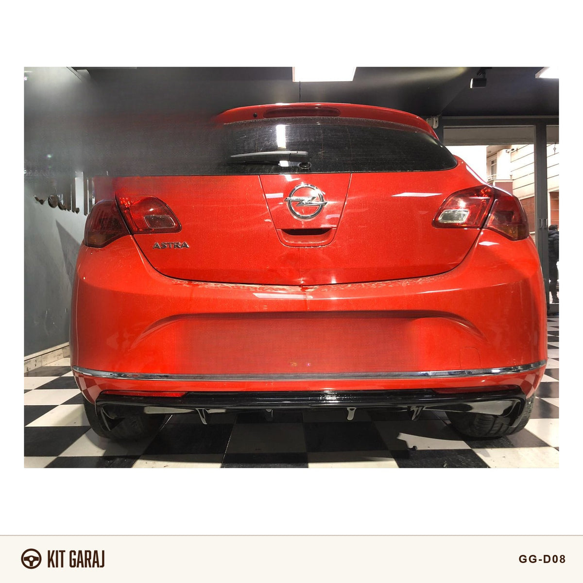 Opel Astra Makyajlı HB Rieger Piano Black Difüzör (Plastik) Boyalı
