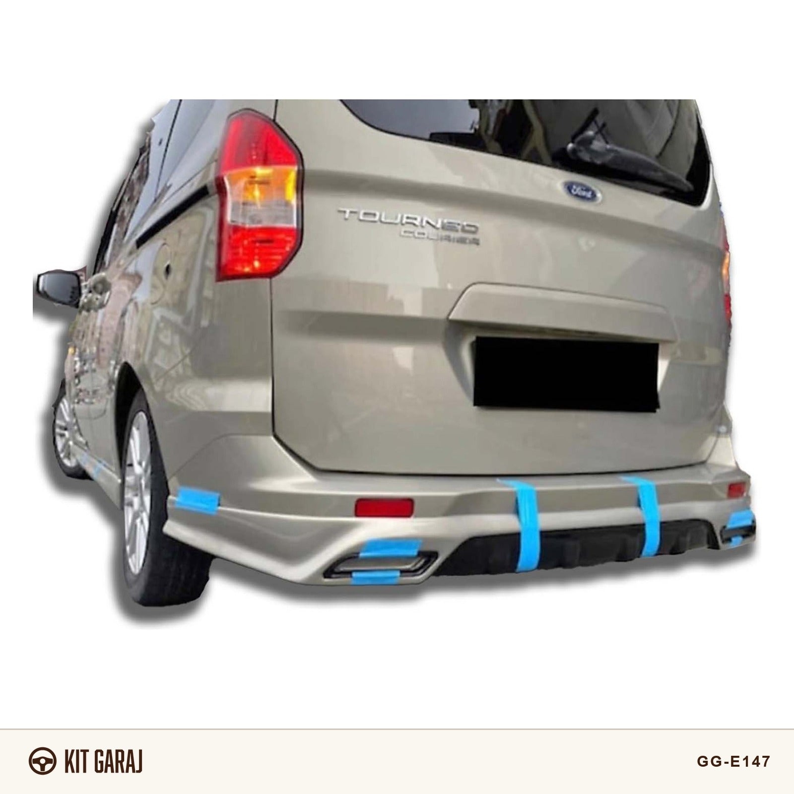 Ford Tourneo Courier 2014-2023 Egzoz Görünümlü Boyasız Mat Siyah Arka Ek (Plastik)