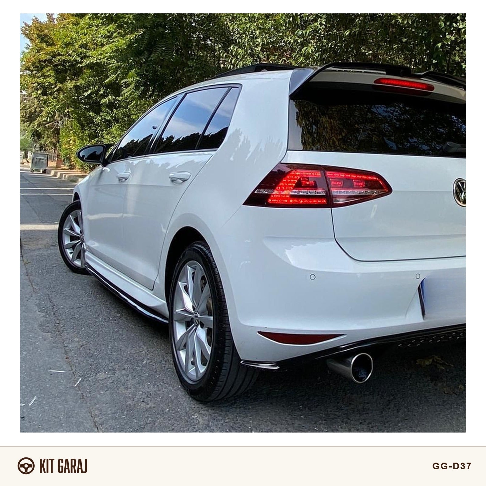 Volkswagen Golf GTI Piano Black Difüzör (Plastik) Boyalı