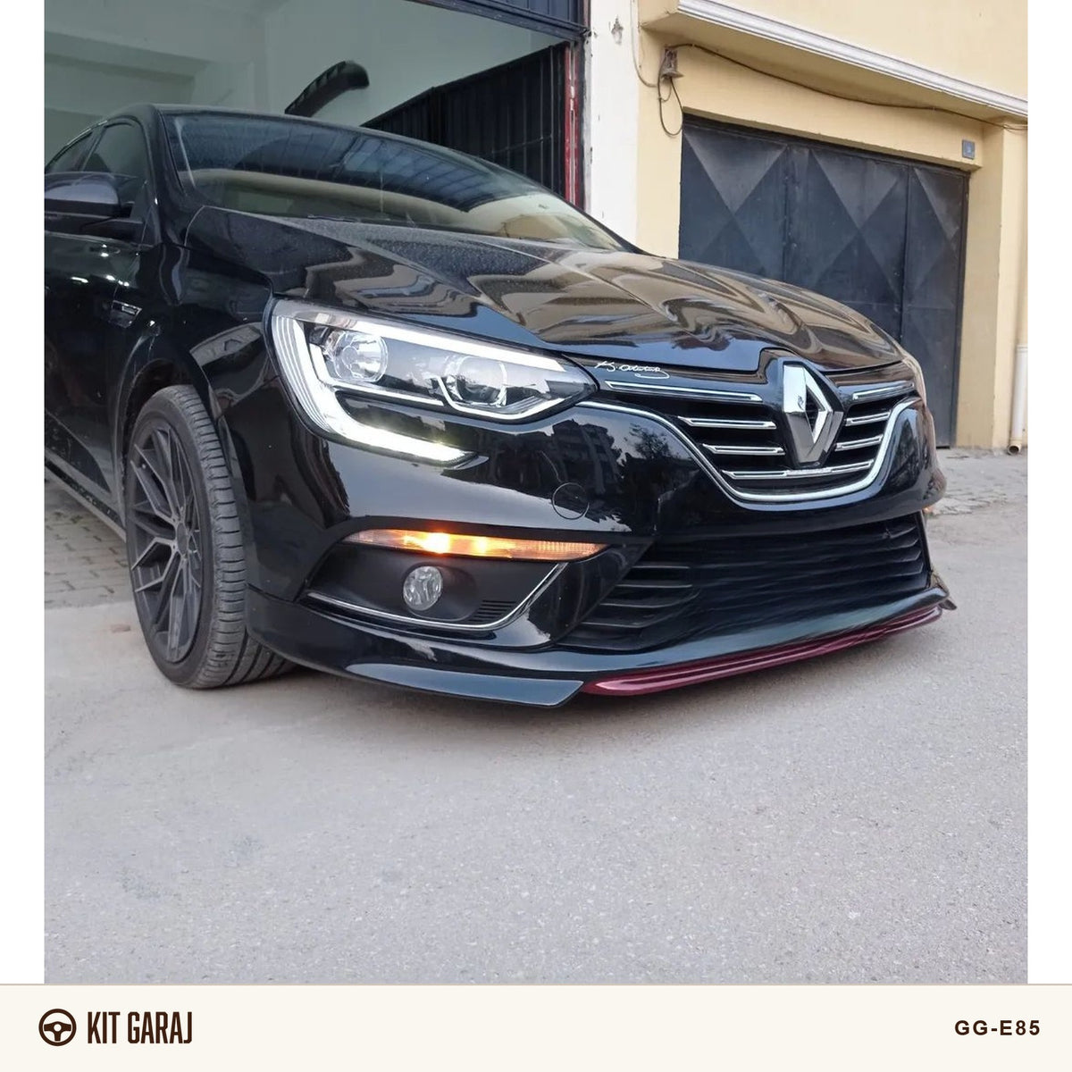 Renault Megane Ön Ek (Plastik) Boyasız