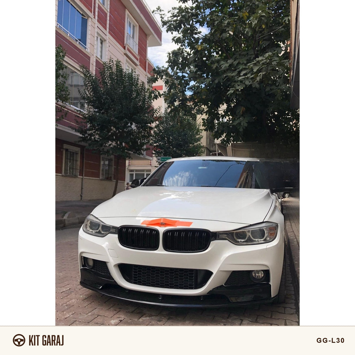 BMW F30 M-Tech Piano Black Ön Lip (Plastik) Boyalı