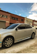 Volkswagen Jetta Mk5 2005-2010 Boyasız Plastik Marşpiyel Takımı 2