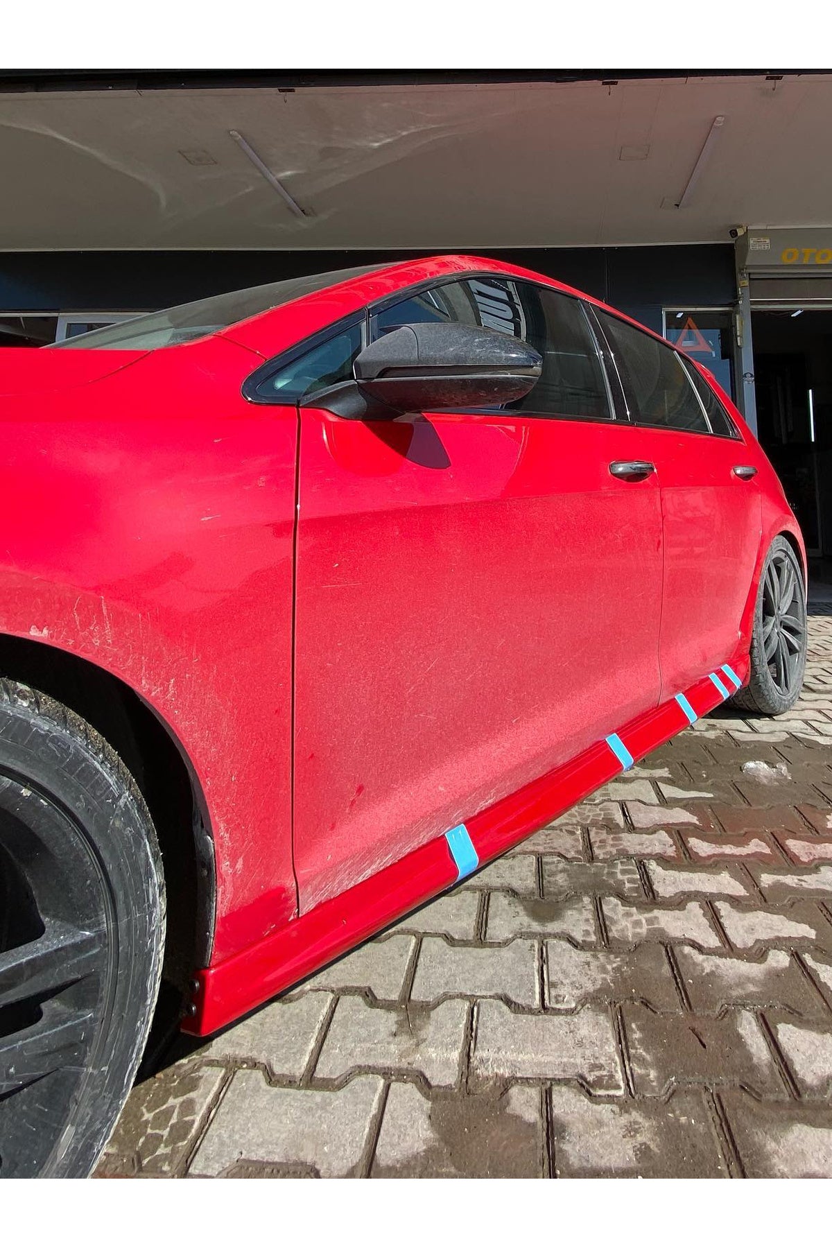 Volkswagen Golf 7 2012-2019 Boyasız Plastik Aero Marşpiyel