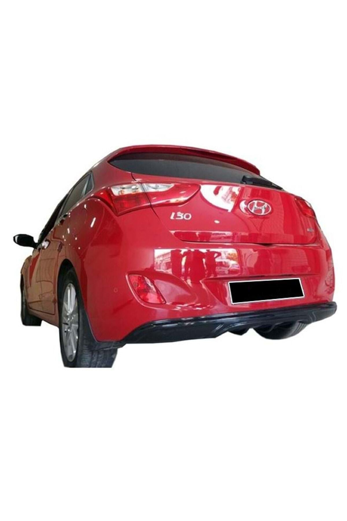 Hyundai İ30 2012-2017 Parlak Siyah Plastik Custom Difüzör 4