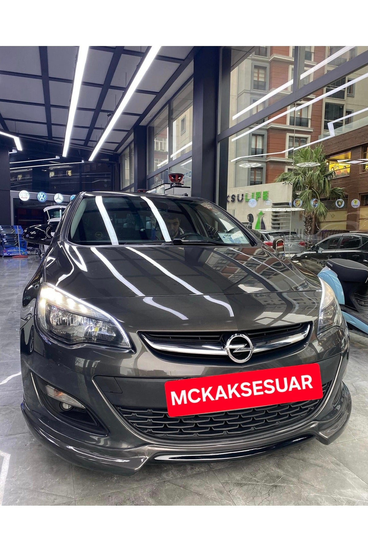 Opel Astra J Uyumlu Makyajlı Body Kit Seti Plastik