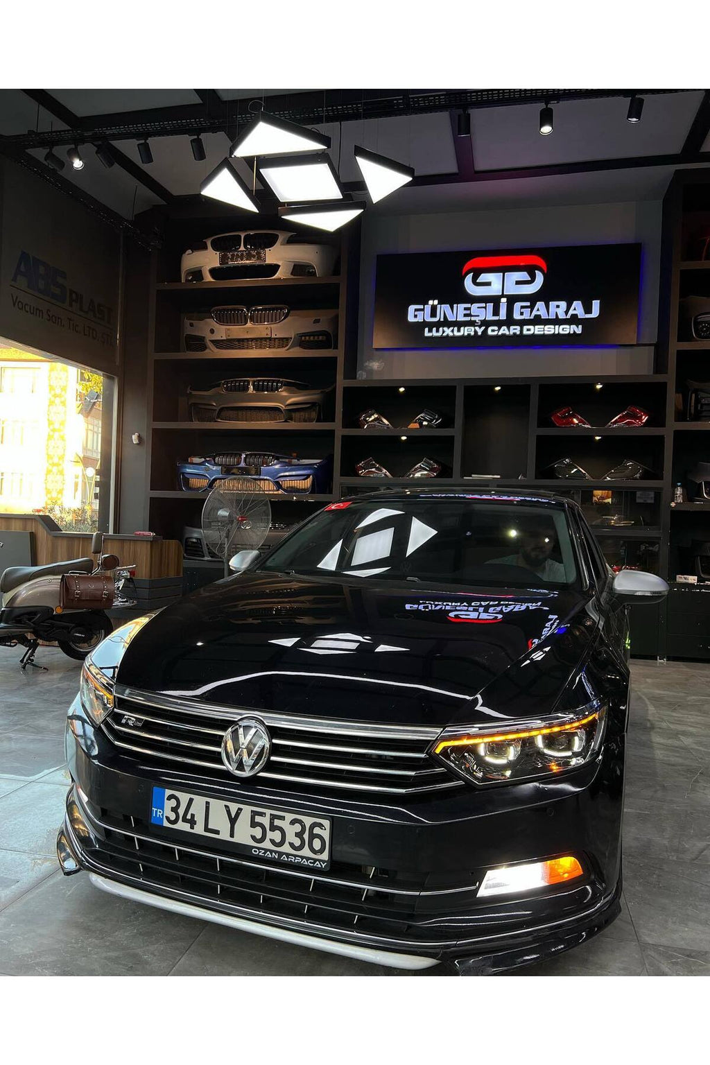Volkswagen Passat B8 Uyumlu Body Kit Seti Plastik
