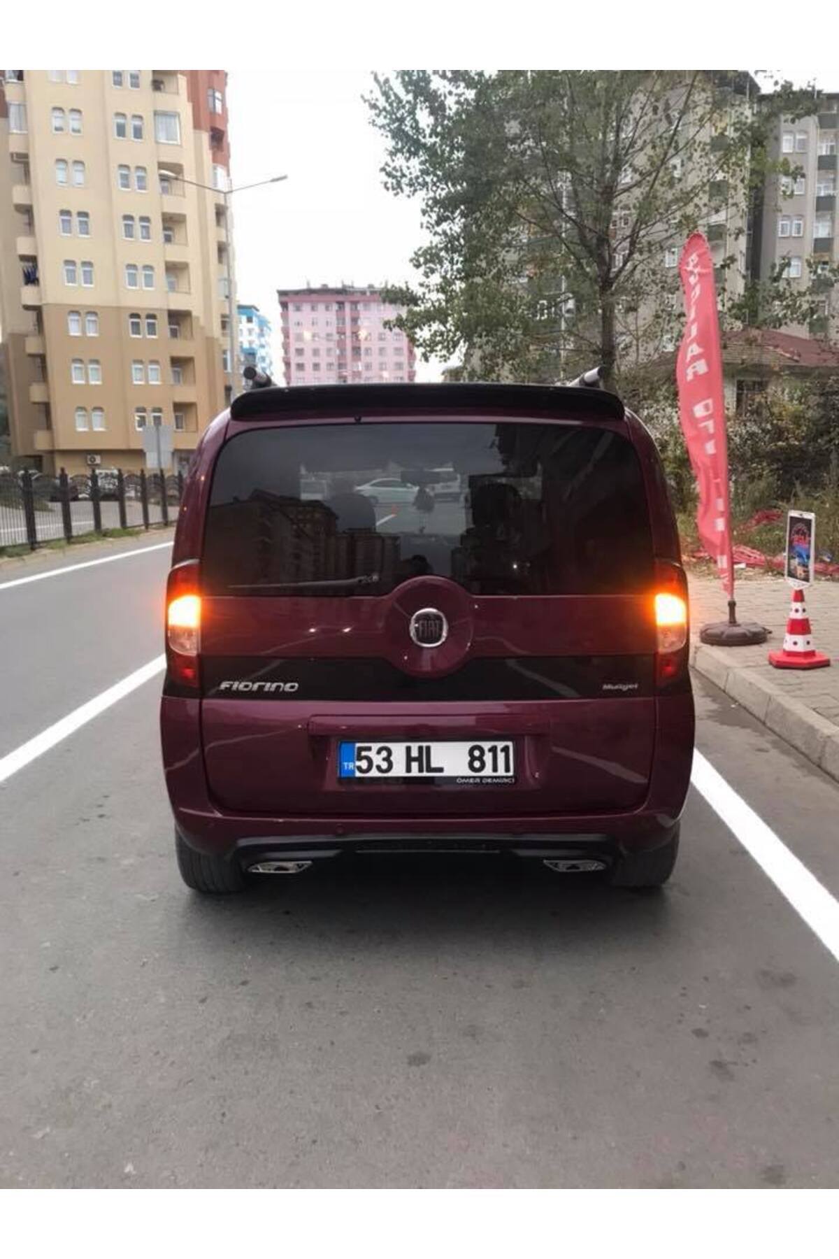 FİAT FİORİNO UYUMLU PARLAK SİYAH SPOİLER PLASTİK 5